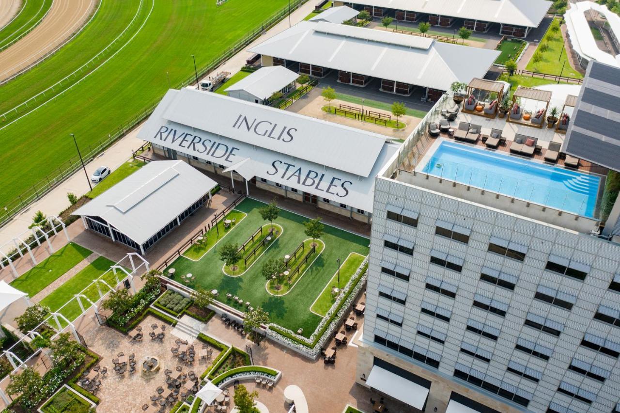 The William Inglis Mgallery Warwick Farm Exterior foto Aerial view of the hotel